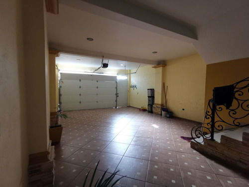Imagen 9 de 30 de Venta De Casa En Zona Sur De Irapuato