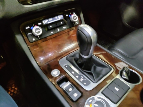 Imagen 16 de 25 de Volkswagen Touareg 3.0 V6 I Premium 2017