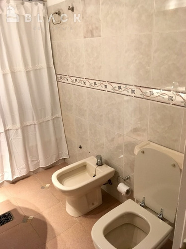 Casa En Mansa, Ideal Para Vivir Todo El Año- Ref: 170