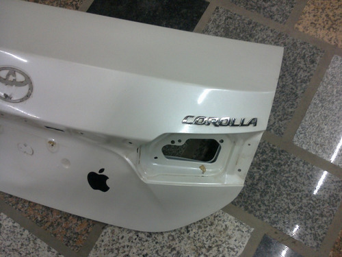 Tapa Baul Original Corolla 2014