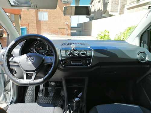 Volkswagen Up! 2019 1.0 Move Up! 75cv