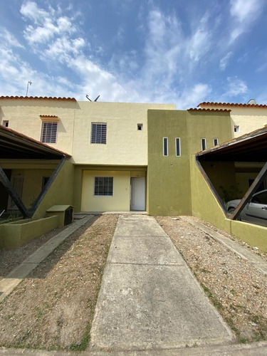 Imagen 2 de 10 de Marisol Castro Vende Townhouse En Villas De San Rafael | Pueblo De San Diego |carabobo | Foth-mu2 Marisol 04244923040