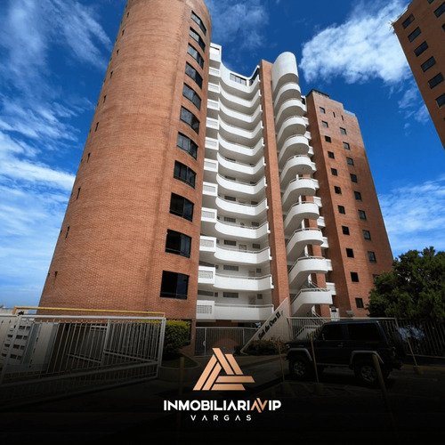 Te Ofrecemos Apartamento En Alquiler Ubicado En La Llanada - Estado La Guaira.  Ref 003 - 424