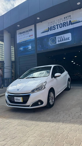 Peugeot 208 1.6 Allure