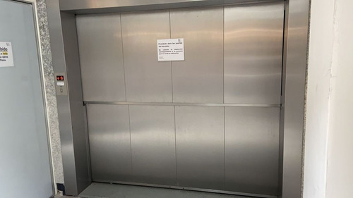 Imagen 7 de 8 de En Renta Locales Y Una Isla En Centro Comercial Moneda