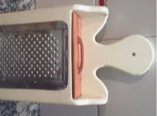 Rallador De Queso Modelo Re Antiguo 367 Bis (Usado)