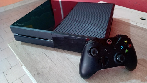 Xbox One 500gb + 1 Joystick + Juegos + Disco 1tb