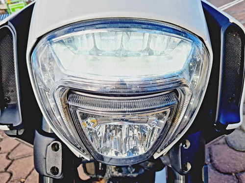 Ducati Diavel Carbon 2016