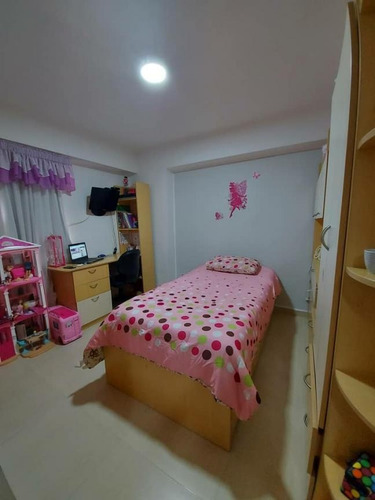Imagen 5 de 11 de Apartamento En Montalban Iii
