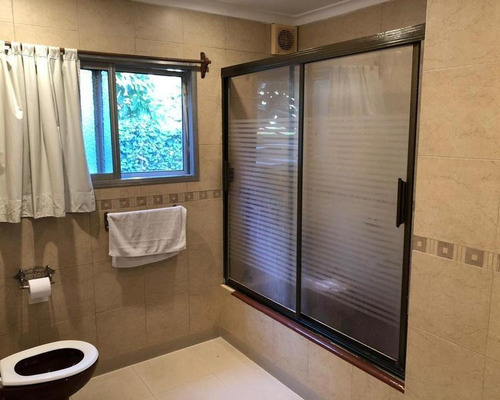 Imagen 13 de 17 de Impecable Chalet En Dos Plantas