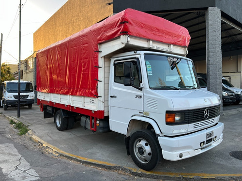 Imagen 2 de 8 de Mercedes Benz 710 Año 2008 Con Caja