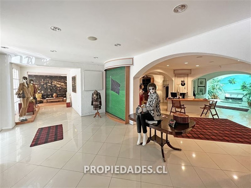 Imagen 4 de 18 de Local Comercial En Venta En Providencia