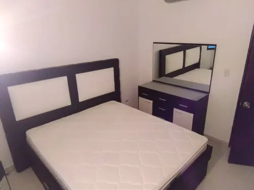 comprar Cama Queen Con Mesas De Noche Y Peinadora