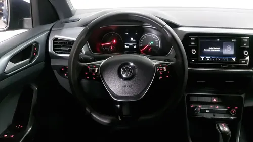 Volkswagen T-Cross 1.6 COMFORTLINE AUTO