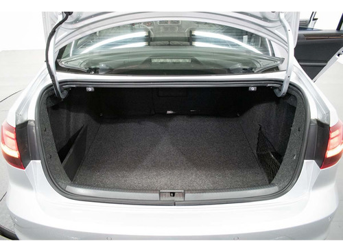 Volkswagen Vento 2.5 Luxury 170cv