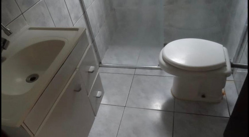 Imagem 8 de 8 de Casa 4 Comodos