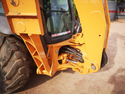 Case 580n