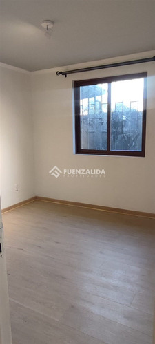 Casa En Arriendo De 3 Dorm. En Estación Central