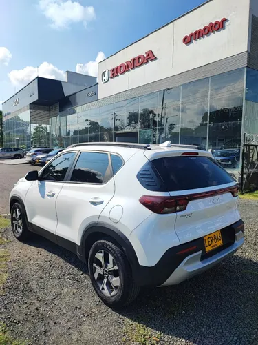 Kia Sonet 1.6l Emotion