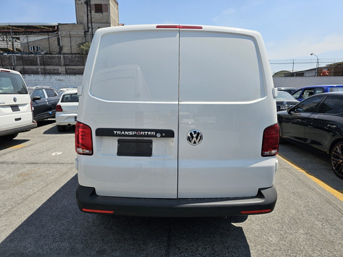 Volkswagen Transporter 2.0 Cargo Van 6.1 Mt