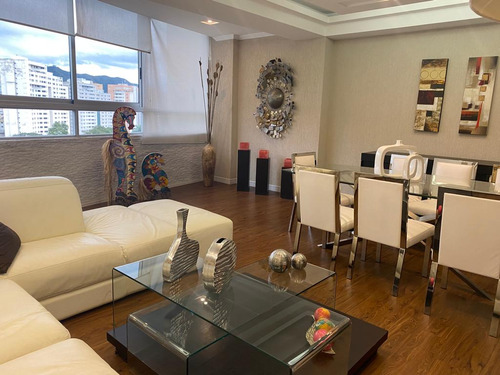 Johanna Vende Apartamento Res Cronus Country Club Urb El Par