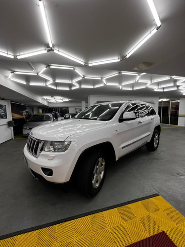 Imagen 21 de 25 de Jeep Grand Cherokee Limited 2013
