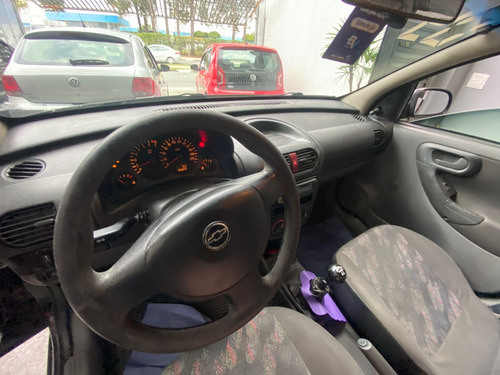 Chevrolet Corsa 1.8 Maxx Flex Power 5p
