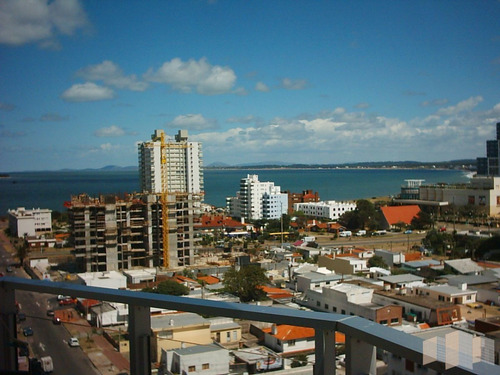 Imagen 19 de 26 de A Metros De La Playa