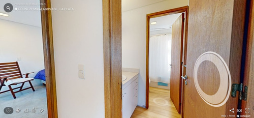 Dueño Vende Urgente Casa En Dos Plantas (340 M²) Sobre Terreno De 1700 M² En Club De Campo Miralagos, Golf Y Spa