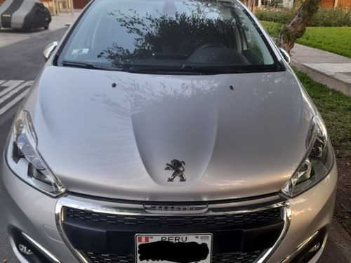 Peugeot 208 Allure 1.2