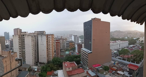 Venta Apartamento Av. Baralt, Dl.
