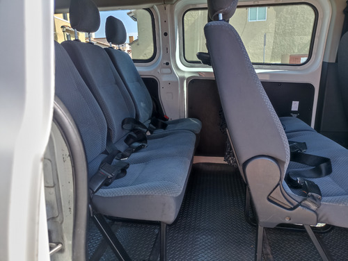 Ford Transit 2.2 Pasajeros Larga Techo Alto Custom Mt