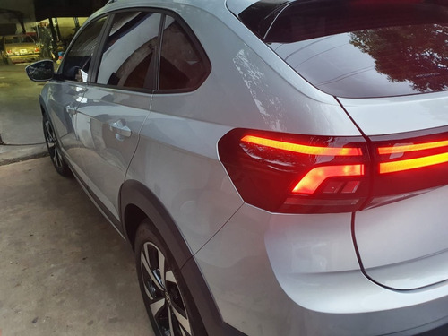 Volkswagen Nivus Highline 200tsi - Leer Accesorios