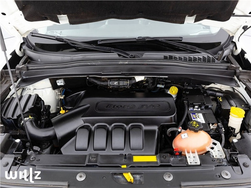 Imagem 8 de 17 de Jeep Renegade 1.8 16v Flex Sport 4p Manual