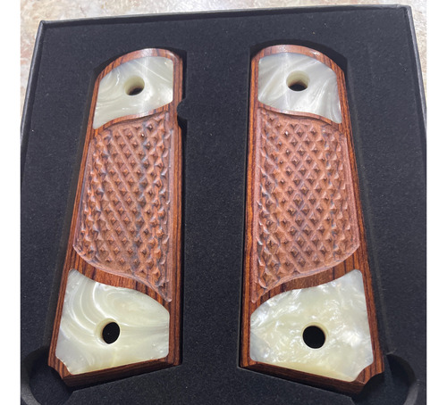 Cachas Para Pistolas Modelo 1911 (Usado)