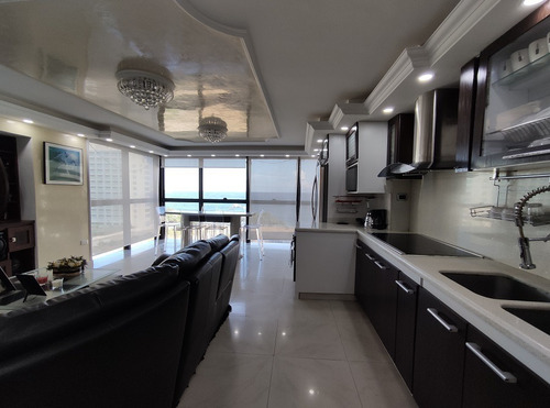 Imagen 2 de 12 de Hermoso Apartamento En Playa Moreno