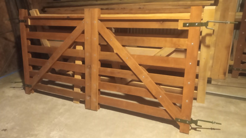 Porteras Portones En Madera Y Madera E Hierro..