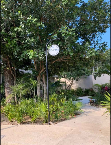 Casa En Privada En Playa Del Carmen