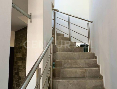 Edificio En Venta En Real Del Valle, Mazatlán, Sinaloa.