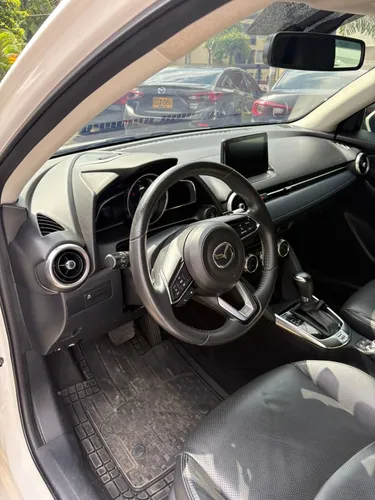 Mazda 2 Grand touring LX