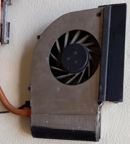 Micro Amd Sempron M120 2.1ghz Socket S1 + Disipador (Usado)