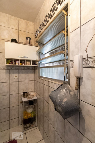 Apartamento À Venda - Centro, 2 Quartos, 4 - S893136994