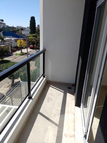 Imagen 6 de 9 de Monoambiente C/balcon A Estrenar - Morelos 513 - L. Del Mirador