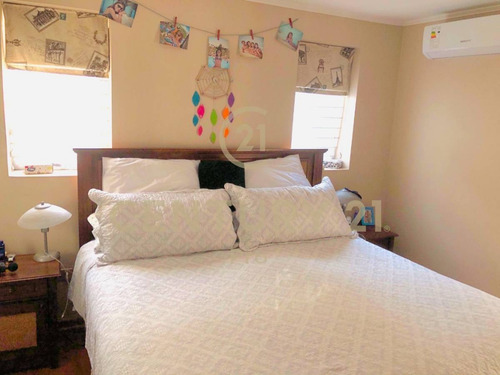 Imagen 26 de 30 de Bajó De Precio!! - Casa Remodelada En La Reina
