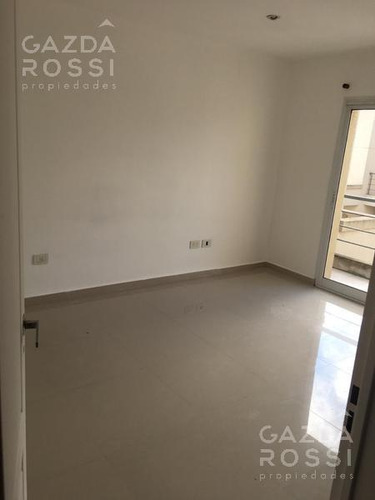 Excelente Dúplex En Venta En Canning, A Metros Del Shopping Las Toscas.