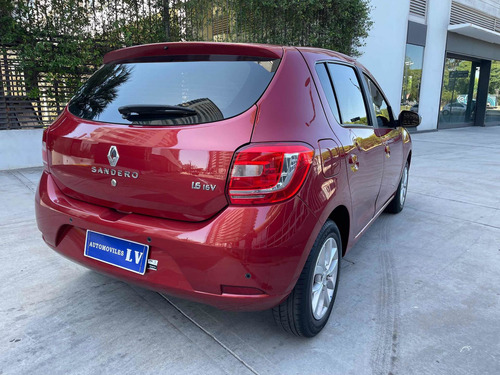 Imagen 4 de 17 de Renault Sandero 1.6 Privilege Pack 105cv