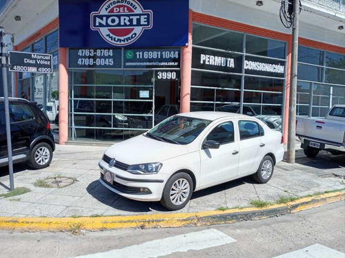 Volkswagen Voyage 1.6 Comfortline Plus 101cv 2014