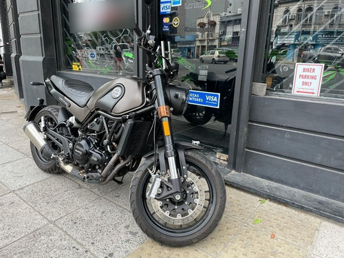 Imagen 8 de 16 de Benelli Leoncino 500