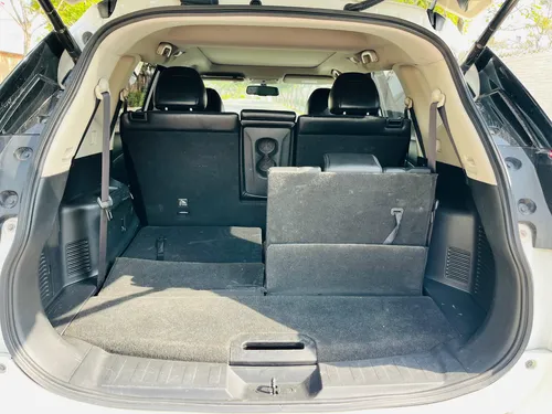 Nissan X-Trail 2.5 Exclusive 3 Row Cvt