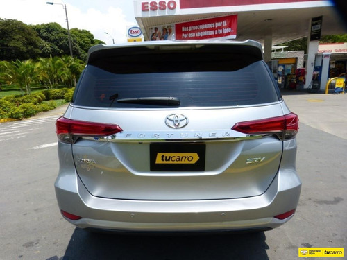 Toyota Fortuner At 2700cc 4x2 7psj Version Full